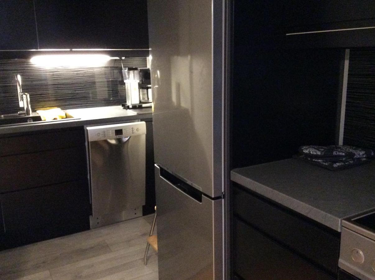 Appartement Viihtyisae Asunto Keskustassa Palvelujen Laehellae à Heinola Extérieur photo
