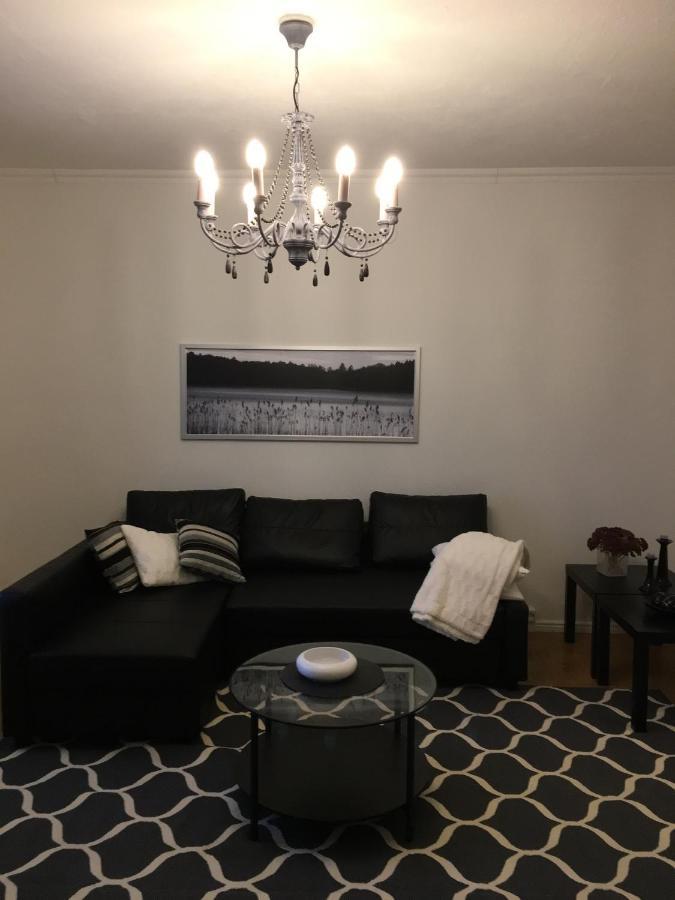 Appartement Viihtyisae Asunto Keskustassa Palvelujen Laehellae à Heinola Extérieur photo